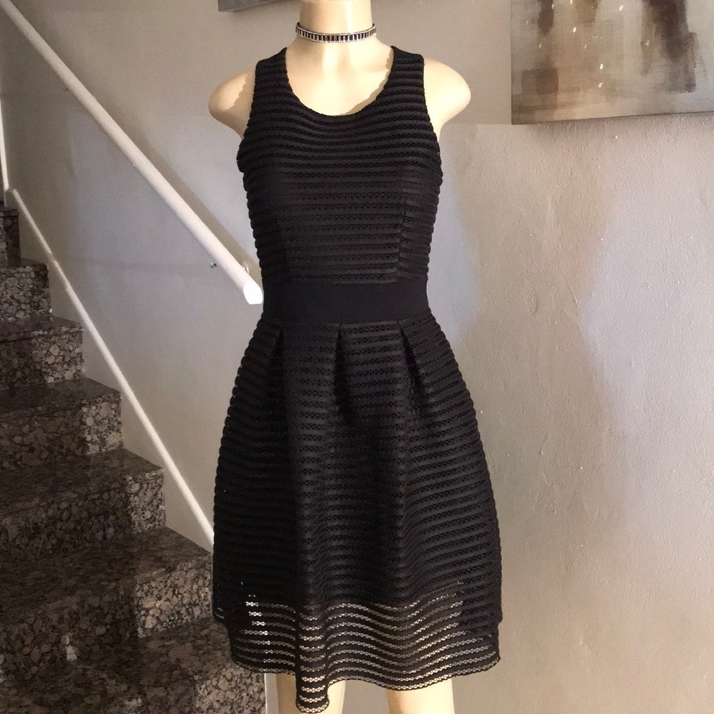 ISANI for Target Dress - Picture 2 of 10